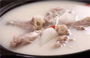 牛骨高湯 牛骨高湯